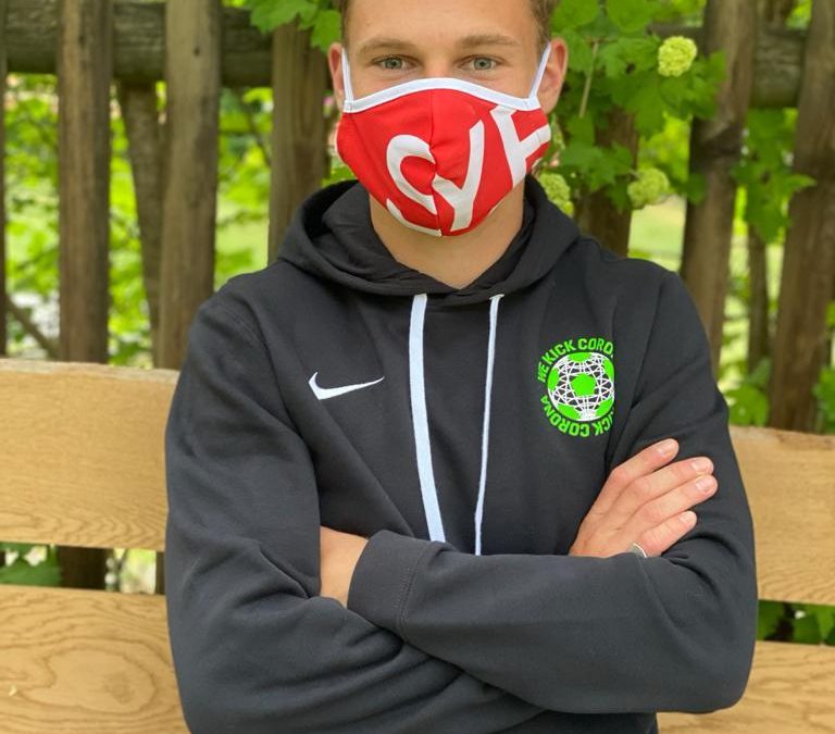 Joshua Kimmich unterstützt Die Fussballakademie